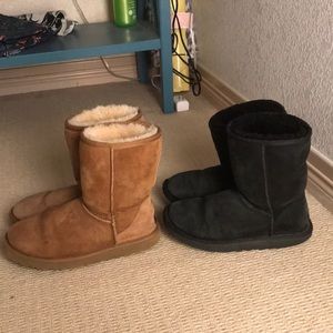 2 pairs of classic ugh boots